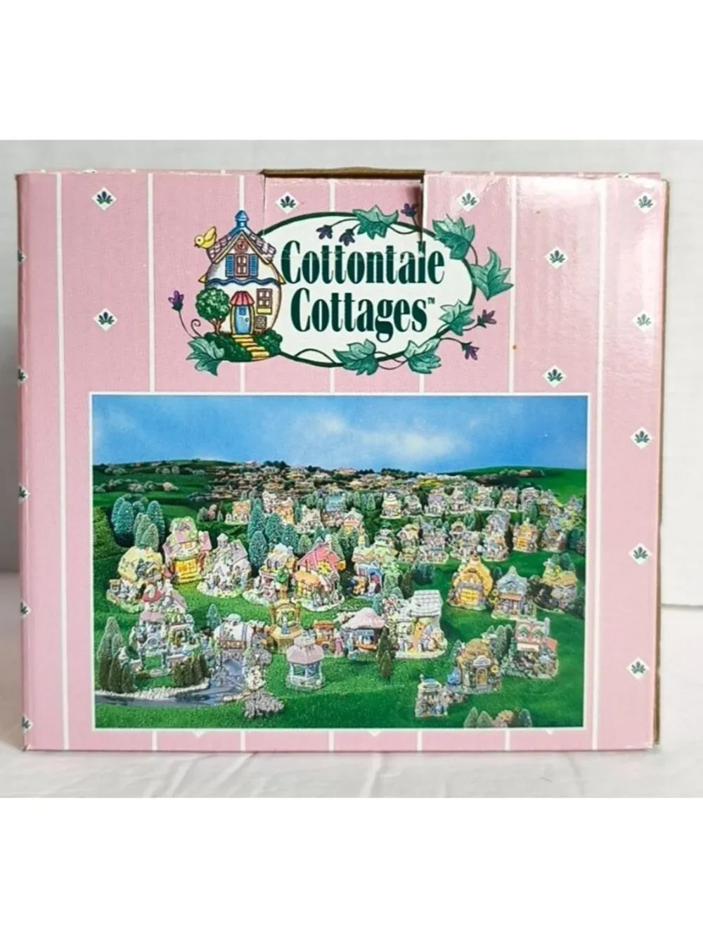 Cottontale Cottages Home Sweet Home Hand Painted Porcelain 1998 Light-Up Easter